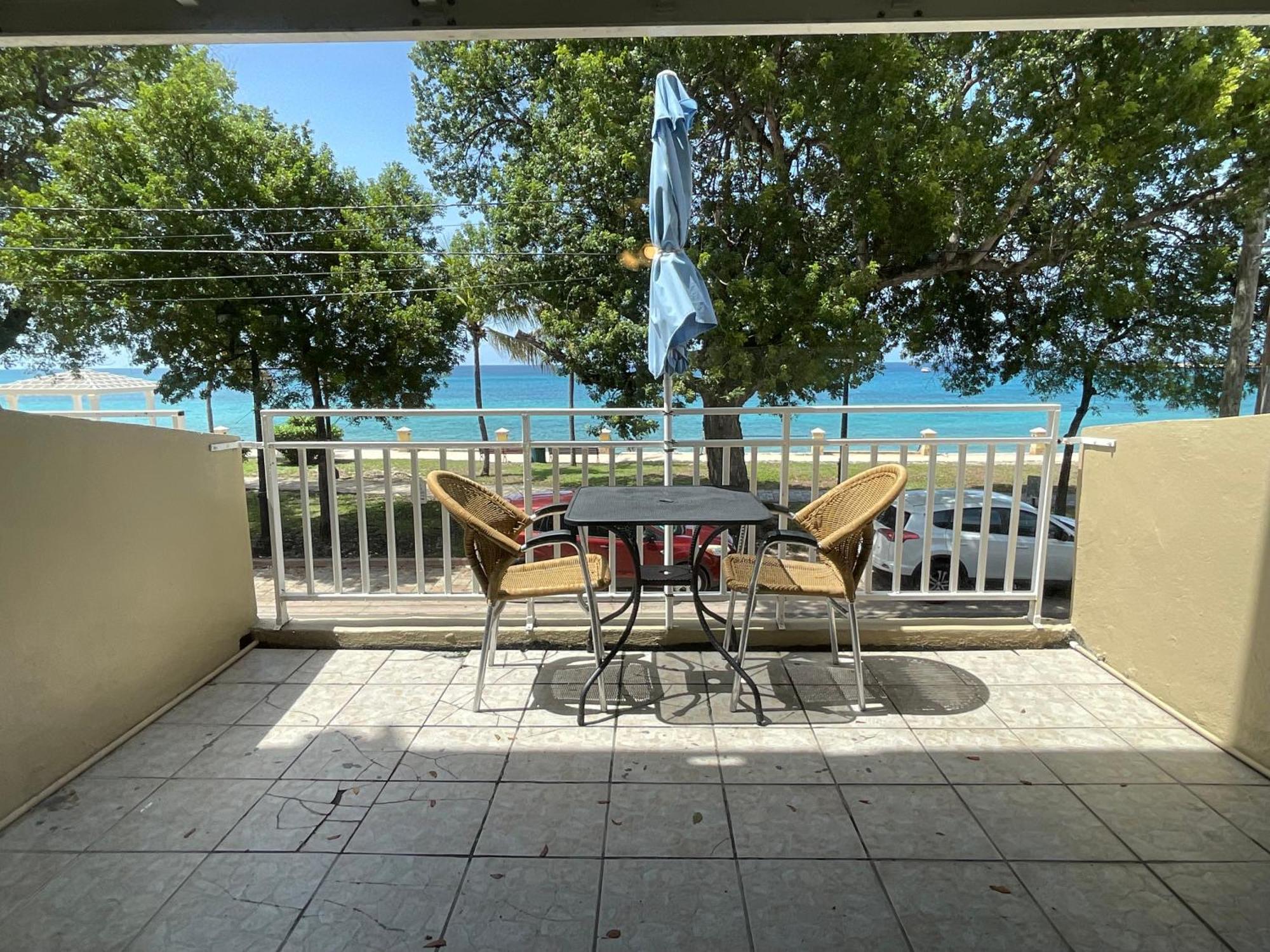 The Frederiksted Hotel Экстерьер фото