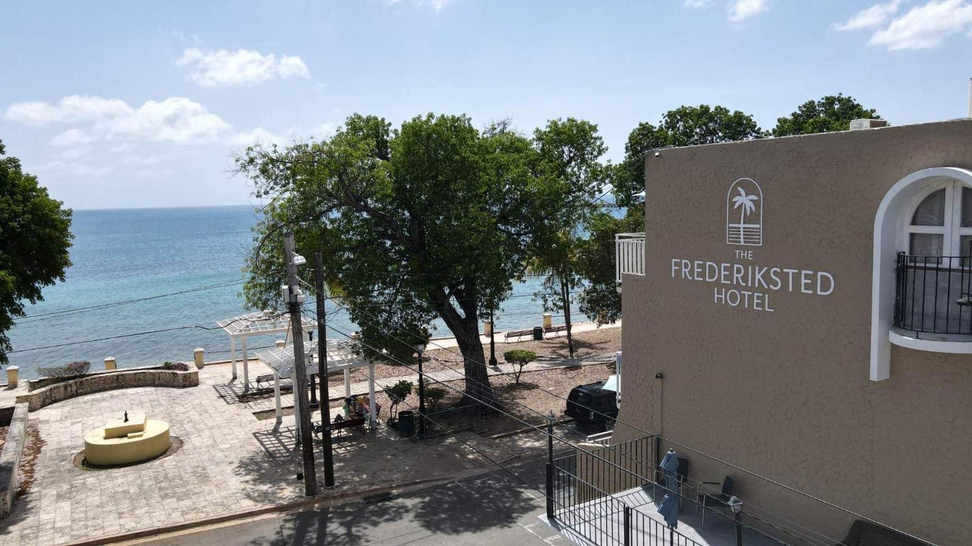 The Frederiksted Hotel Экстерьер фото