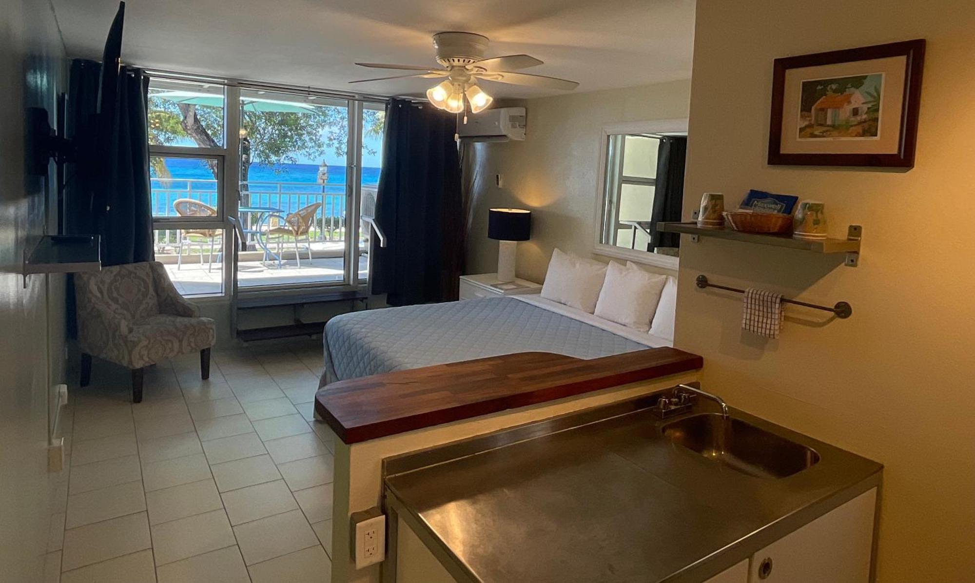 The Frederiksted Hotel Экстерьер фото