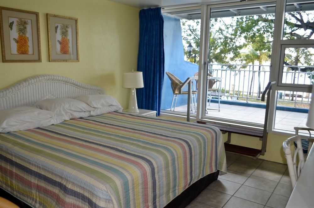 The Frederiksted Hotel Экстерьер фото